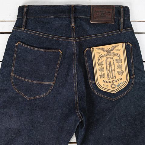 Modesto Straight Fit 14,5oz