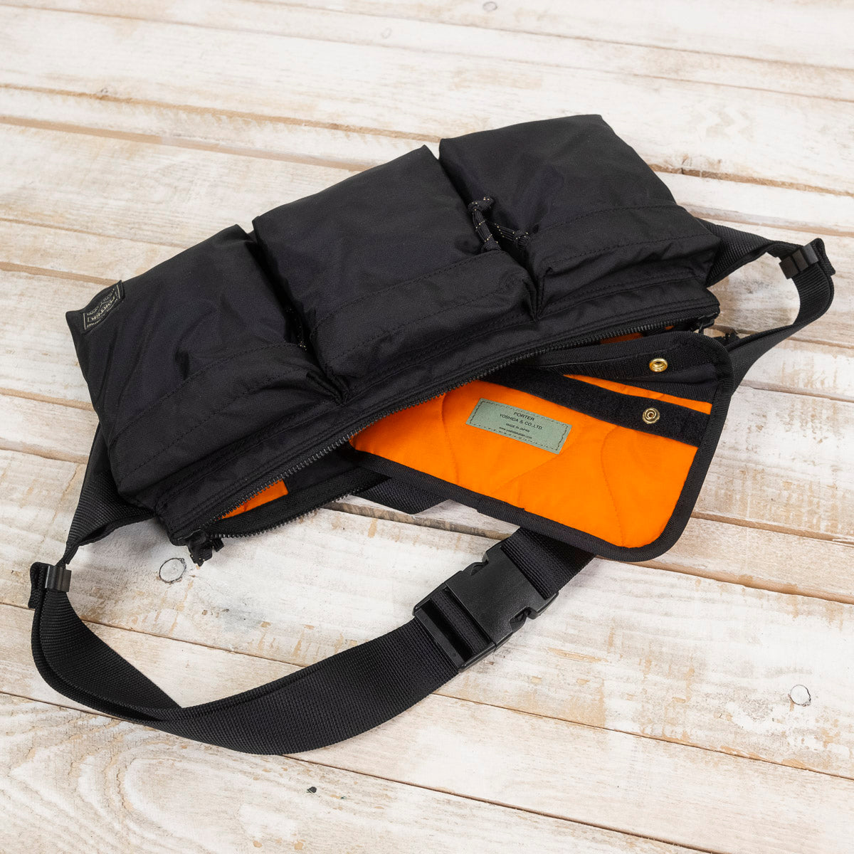 Force Waist Bag Schwarz