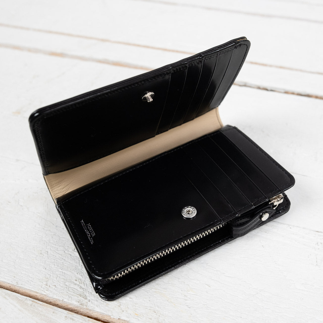 Counter Zip Wallet Black