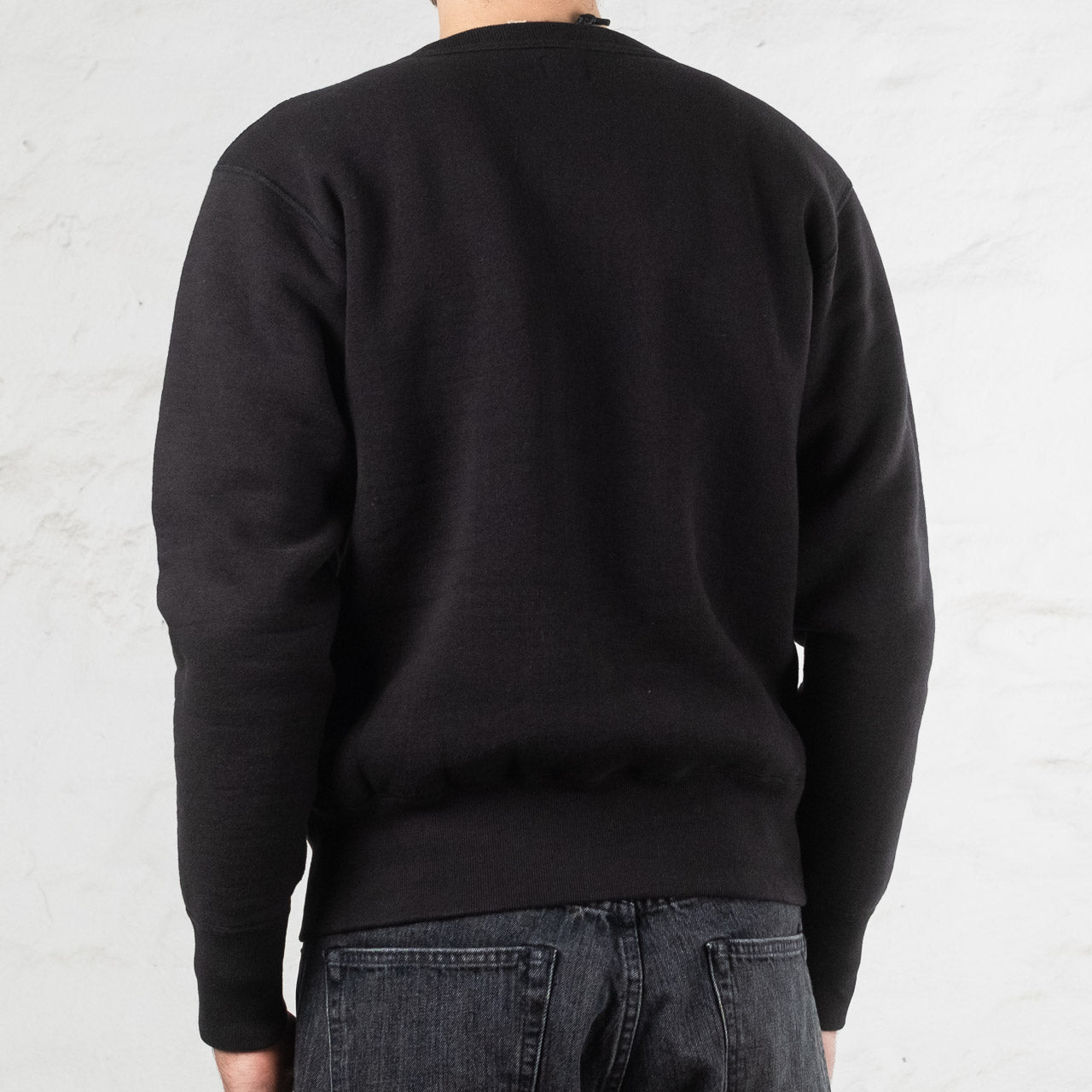 The Strike Gold Loopwheeled shops Sweatshirt (Black) Japan Large sweater crew neck men