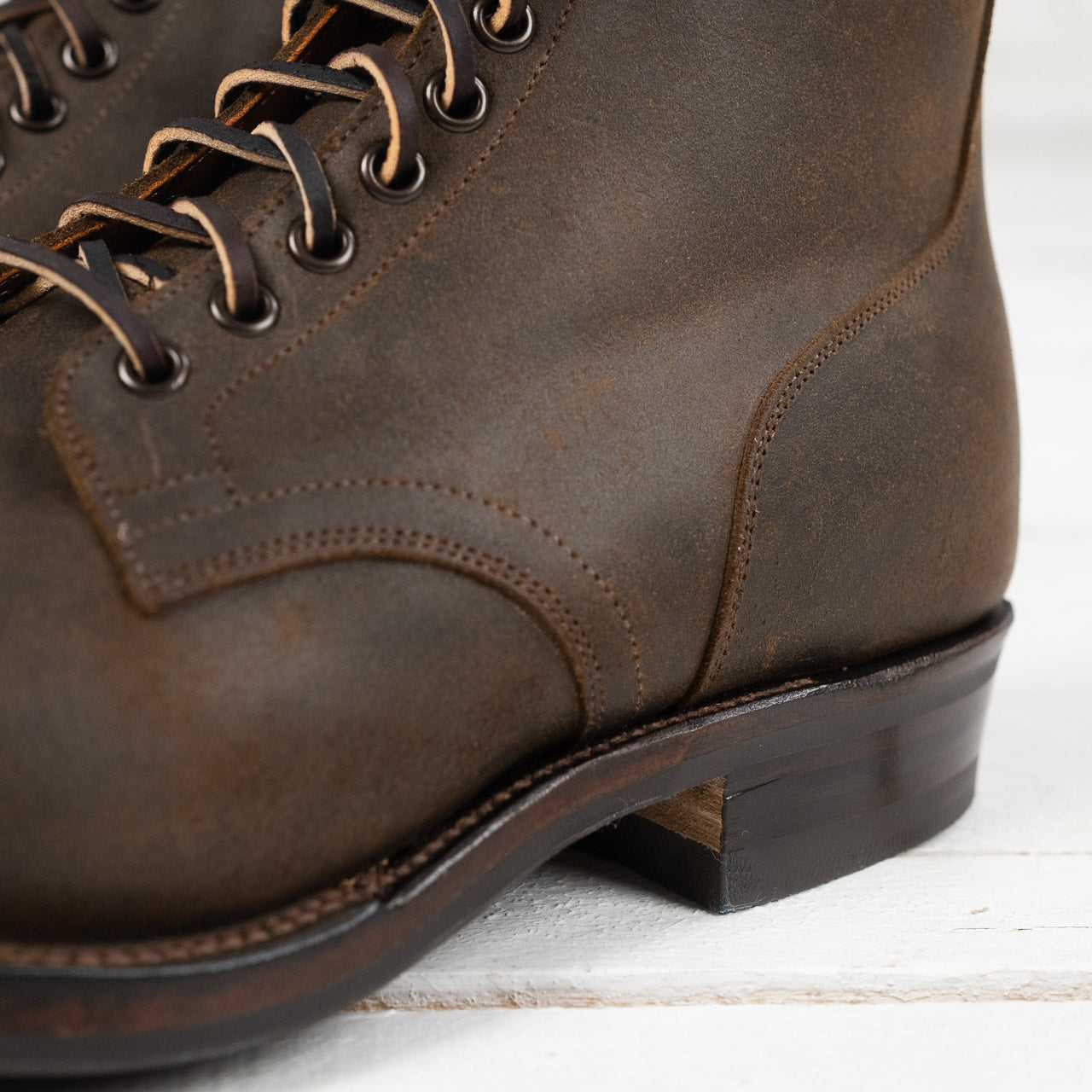 Service Boot 310 Waxy Commander Coyote