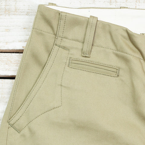 P22 Tapered Chino Khaki