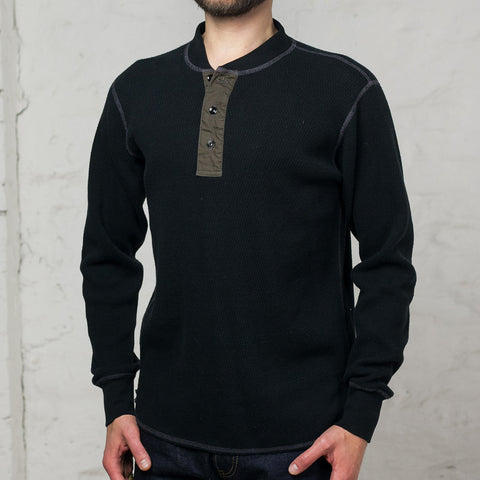 Thermal Henley L/S Black