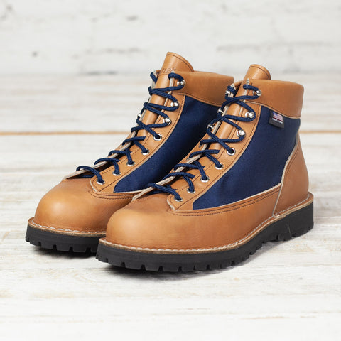 Danner Light Cascade Braun