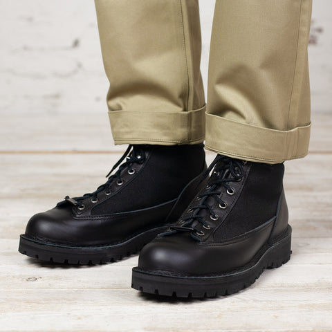 Danner Light Schwarz