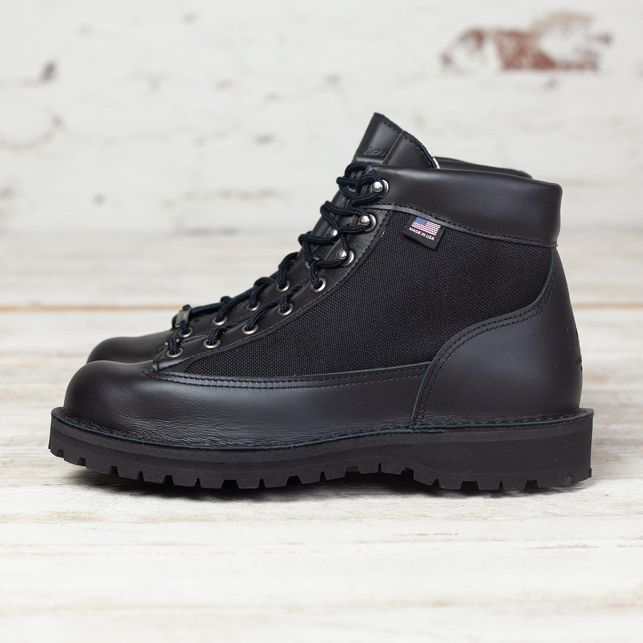 Danner Light Schwarz