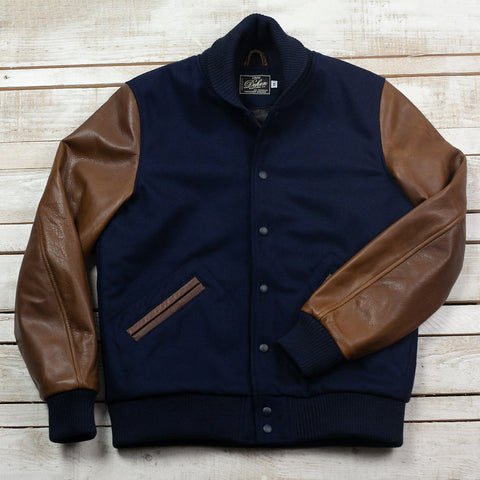 Varsity Jacke Dark Navy / Luggage