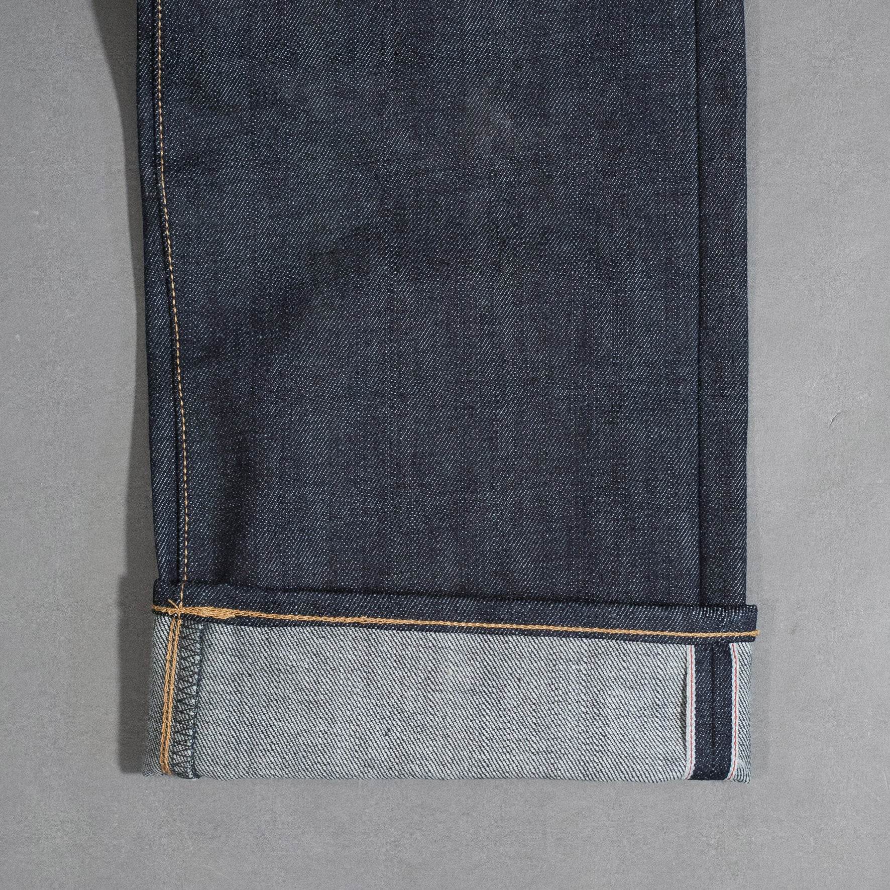 ED-47 Regular Straight Red Listed Selvedge