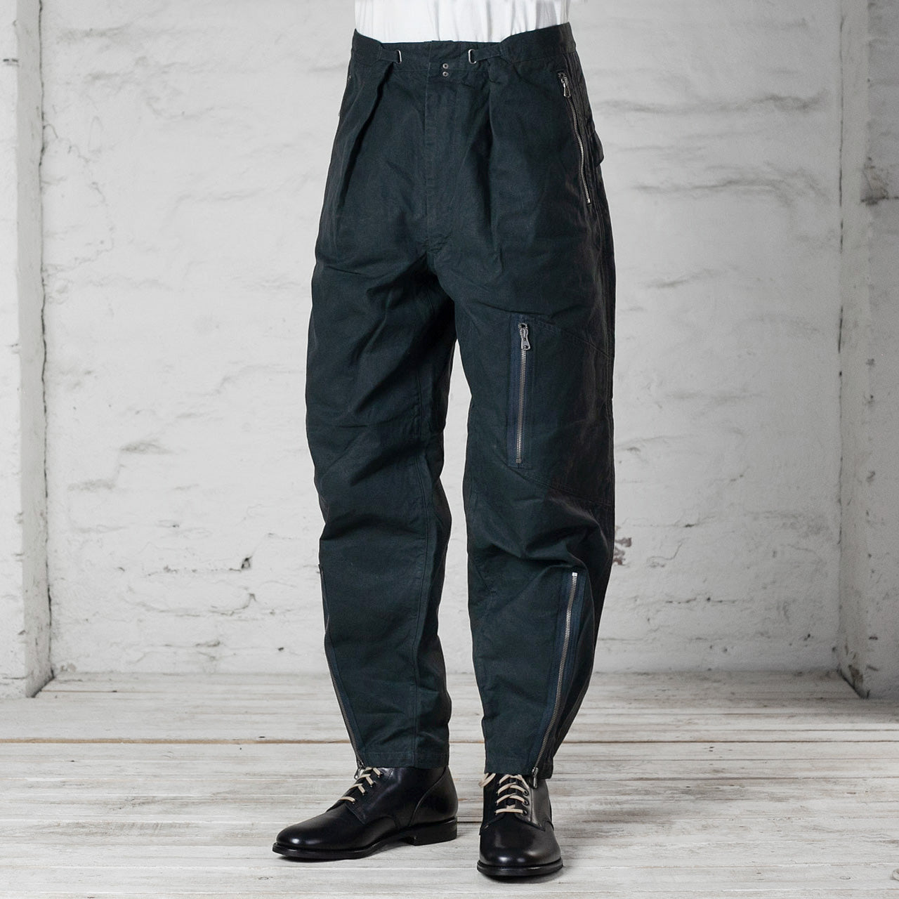 Norweger Flight Trousers Halley Stevenson Charcoal