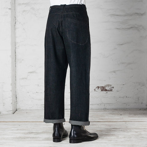 Pleat Denim Trousers Schwarz