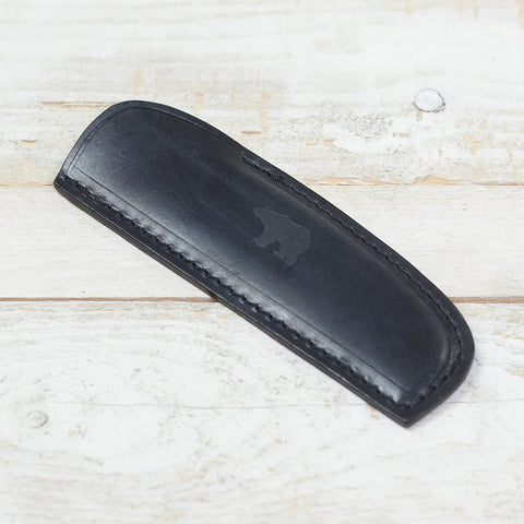 Horn comb with black case