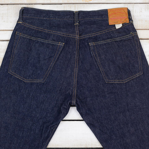 900XX Slim Tapered Jeans