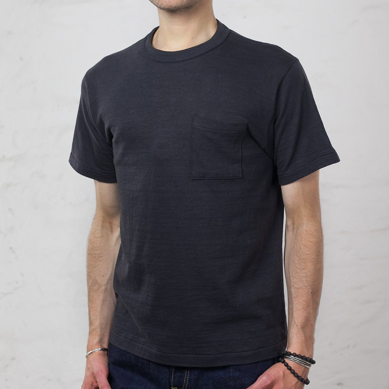 Lot 4601 Pocket Tee Schwarz