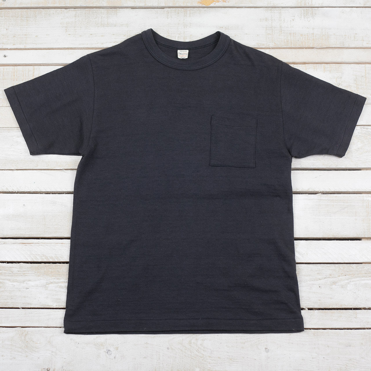 Lot 4601 Pocket Tee Schwarz