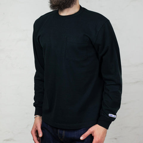 Longsleeve Pocket Tee Schwarz